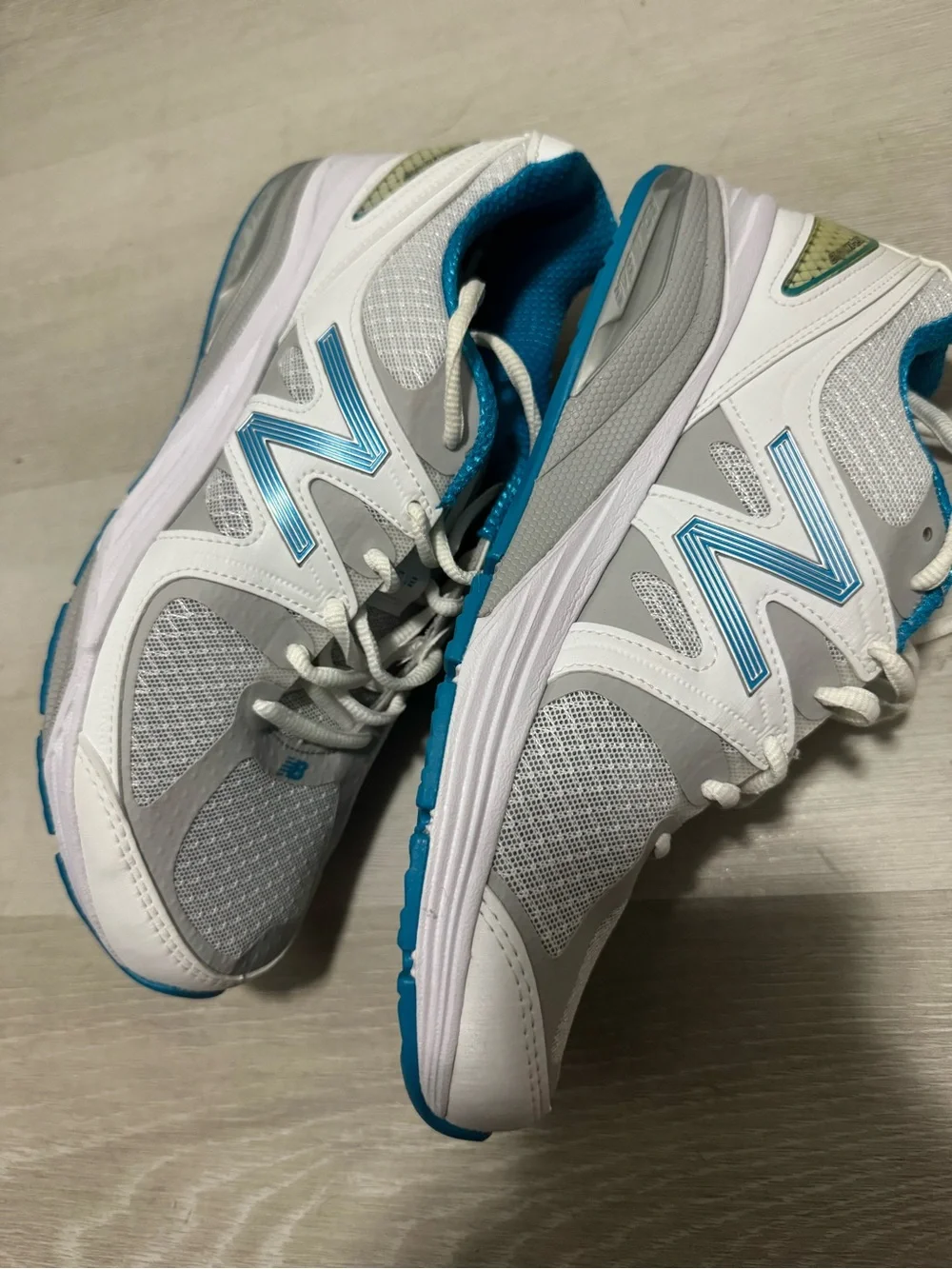 New Balance Women’s 1540 V2 Running Shoes‎